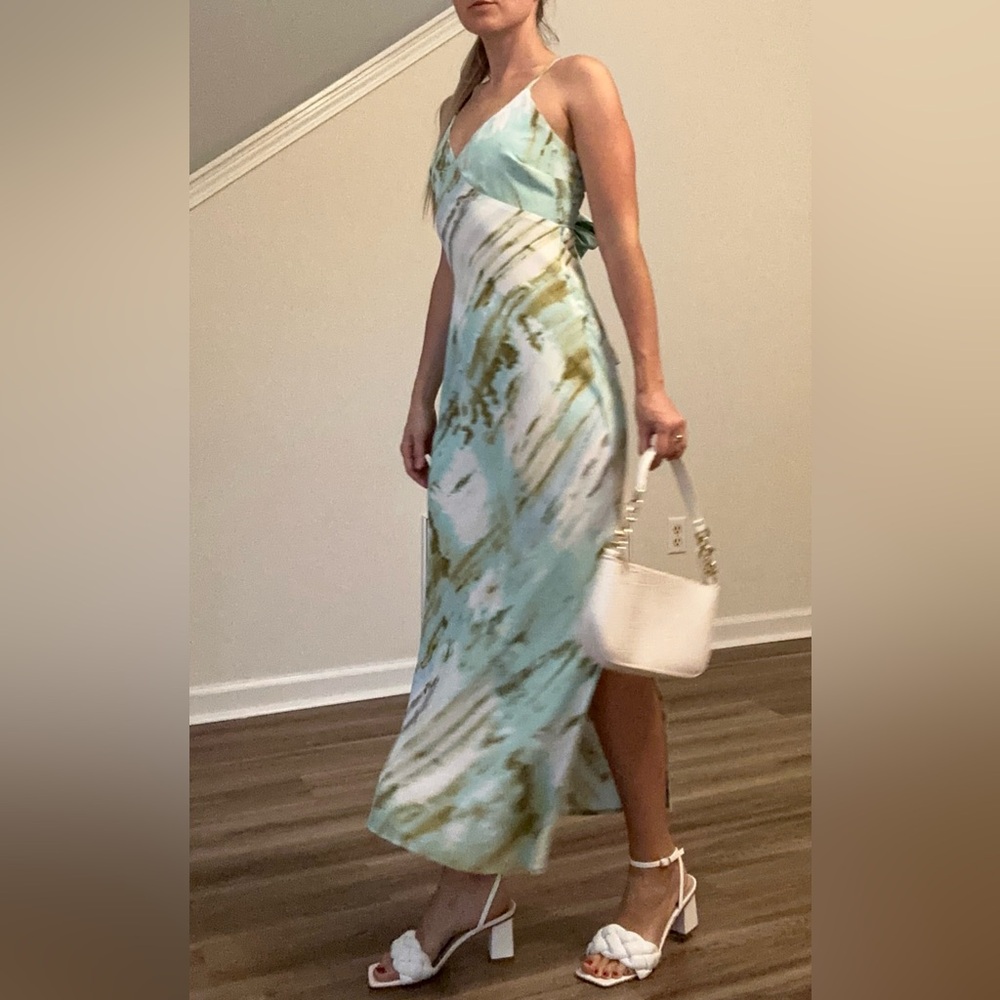 Gorgeous occasion marble dress